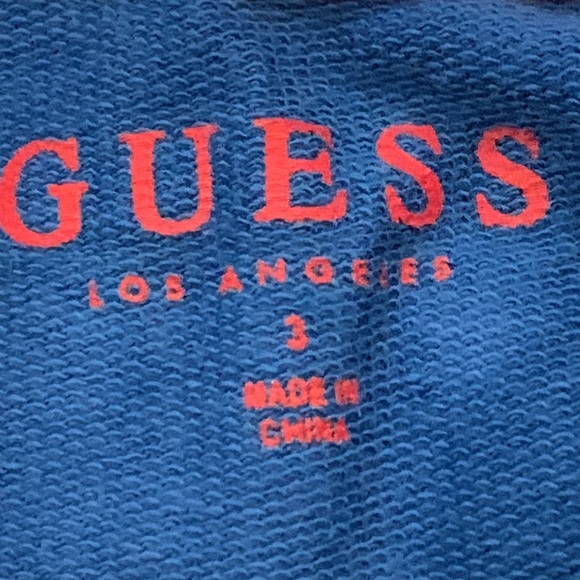 Guess Zipper Hoodie Jacket in Blue/Red/Yellow in Size 3T with Guess Logo - Picture 5 of 7
